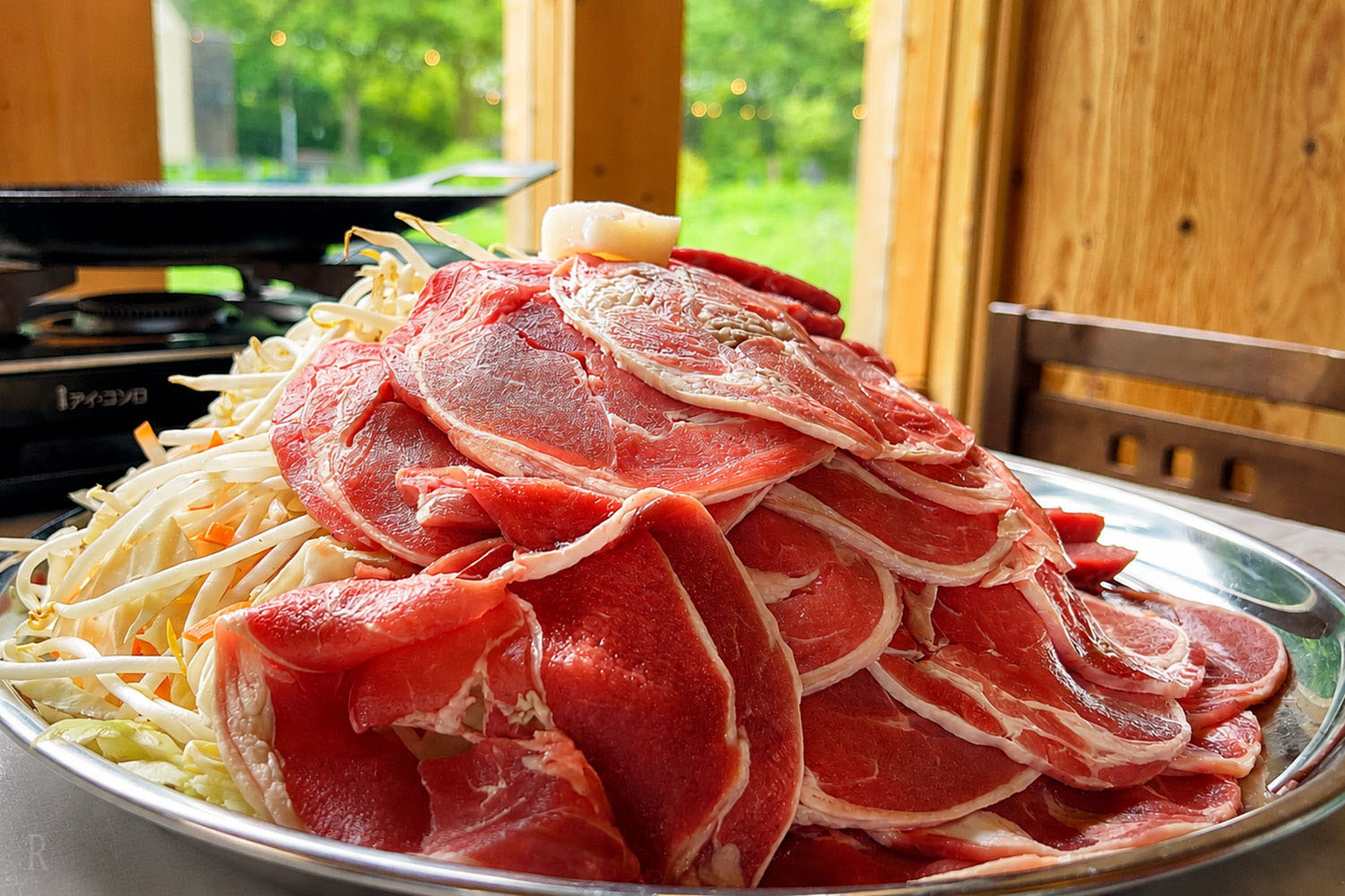 新鮮なジンギスカンの贅沢BBQ